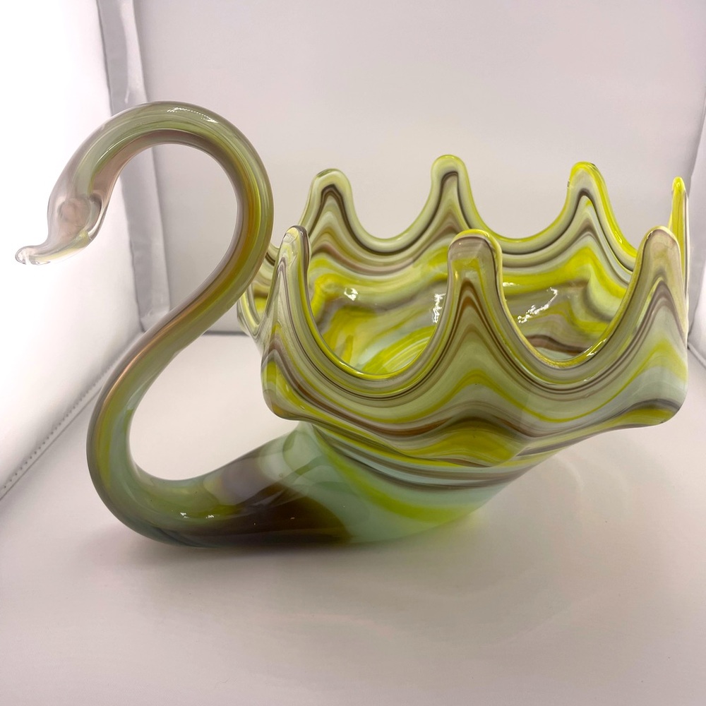 Vintage Sooner Glass Handblown Swan